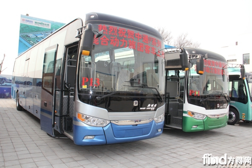 中通插电式混合动力旅游团体客车新品