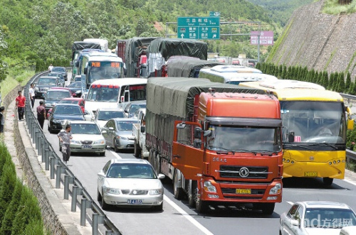 大连新规 货车挂车9月起将扩大限行范围_方得