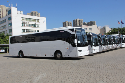 亚星对澳出口最大订单 30余辆大巴出口_方得网