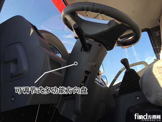 福田奥铃CTX国V轻卡搭载了康明斯2.8L气刹发动机,这款发动机采用模块化设计,结构紧凑、集成度高、采用气刹后增加的附件布局合理,是为城市高效物流量身定制的动力产品。其最大输出功率达到150马力,峰值扭矩360NM,较行业平均水平高30%,其启动和加速更快,爬坡能力更强. 最大扭矩转速仅2900rpm,可靠耐久性出众,平均无大修里程(B10寿命)超过50万公里,大大提高出勤率。 此外,康明斯2.