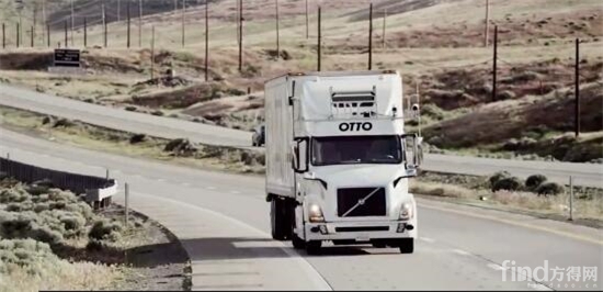  美国无人驾驶卡车上路测试 (1)