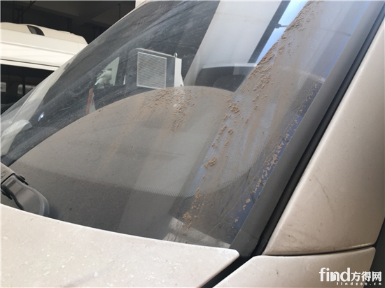 【调查】昆明大量纯电动公交车疑似被闲置   这究竟怎么一回事？ (9)