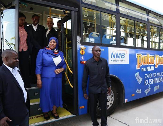 2 坦桑尼亚副总统乘坐金旅BRT