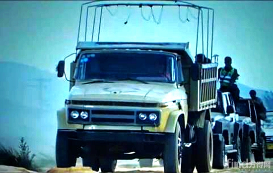 007影片中穿越战区的解放CA141