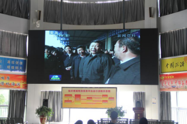 带一路 福田汽车组织车友参观国际物流公司 -