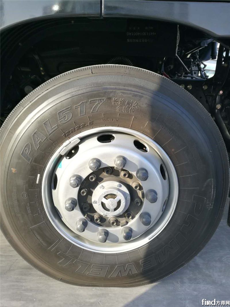 欧曼EST-A上配备的康迈轮毂