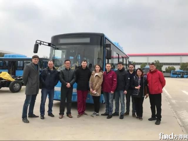 70辆安凯天然气公交车驶向哈萨克斯坦 (3)