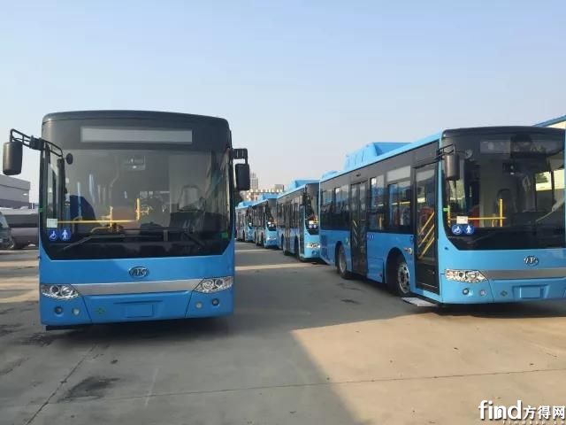70辆安凯天然气公交车驶向哈萨克斯坦 (4)