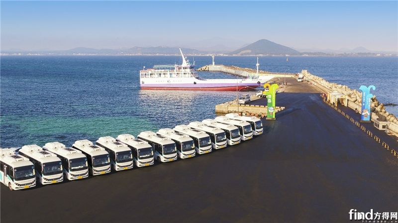 在韩国济州岛投入使用的比亚迪电动巴士车队