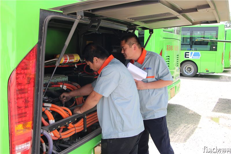 关键部件，仔细核查