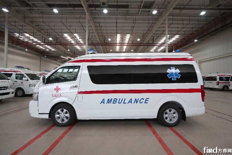 华晨雷诺援助亚美尼亚救护车顺利交付3