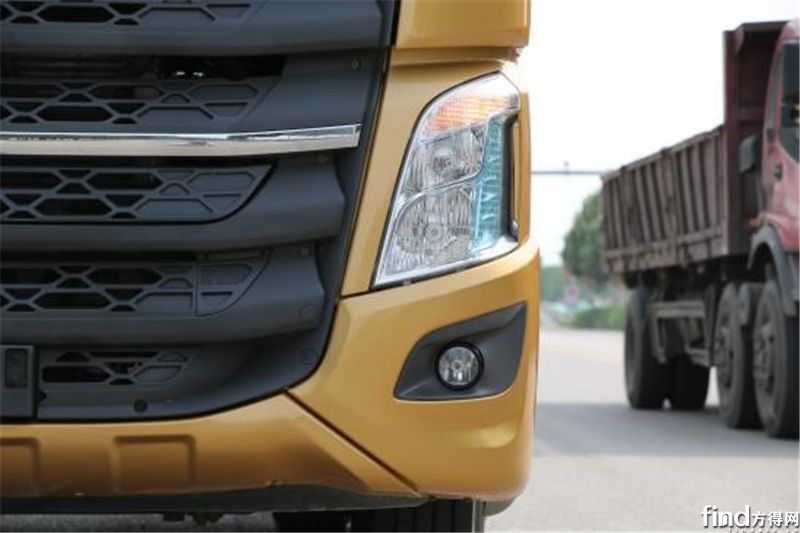 多项升级优化 图解2018款乘龙H7驾驶室1