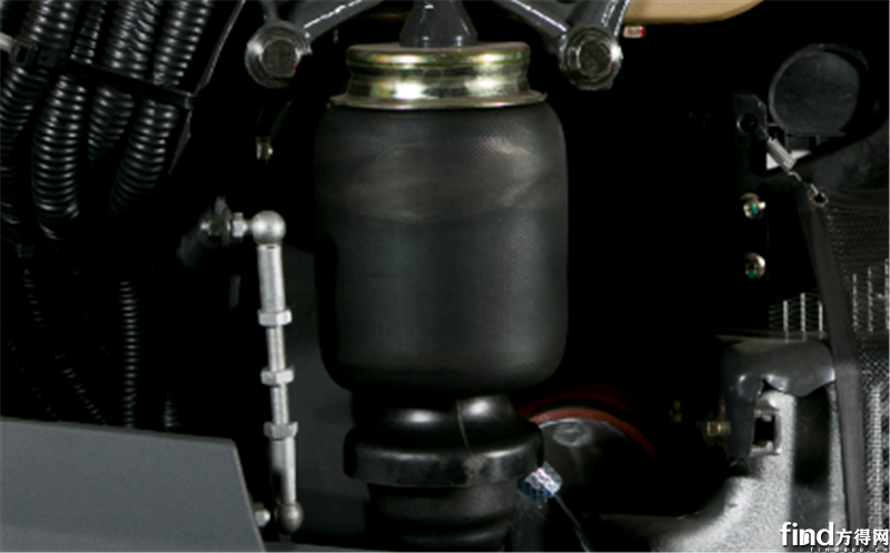 多项升级优化 图解2018款乘龙H7驾驶室7