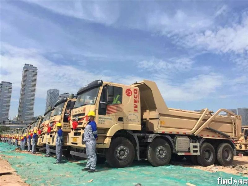 红岩智能渣土车助力"深圳蓝"建设 守卫碧水蓝天