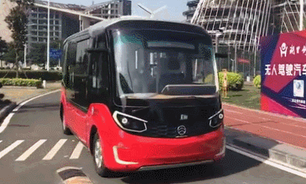 金旅无人驾驶公交车项目完成测试 (6)