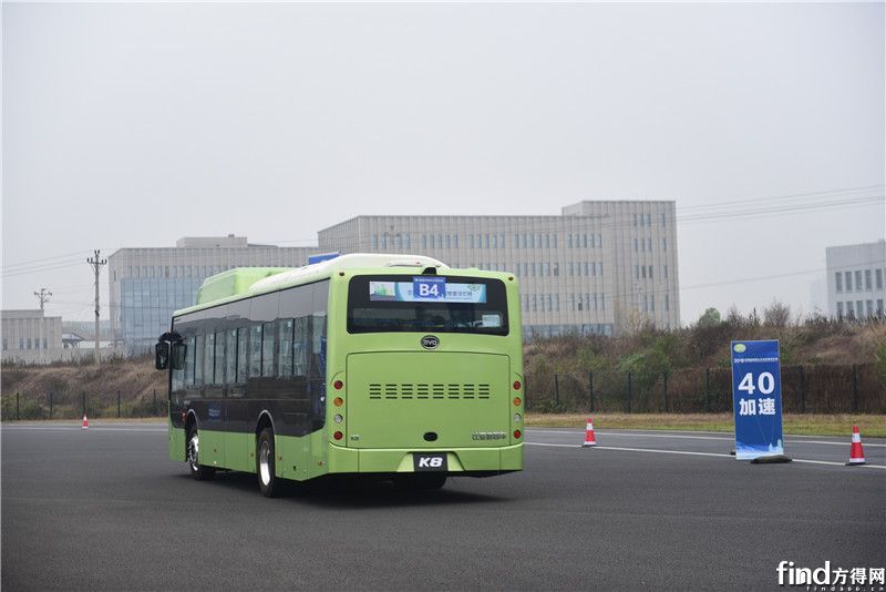 比亚迪K8获新能源公交性能评价大奖 (3)