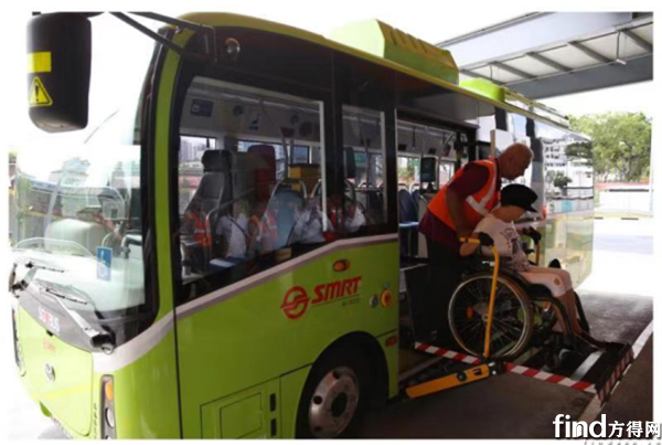 【新闻稿】有爱！比亚迪助力新加坡实现全岛巴士无障碍通勤_191105647