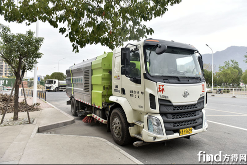 福州环卫企业为何钟情乘龙M3环卫车？原因在这里……1492