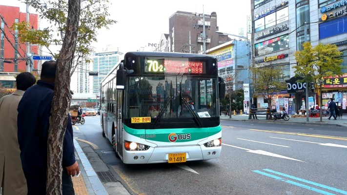 在韩国运营的海格客车