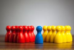 轻卡行业2021-2025年大趋势：集团军碾压小企业 自主动力是王牌