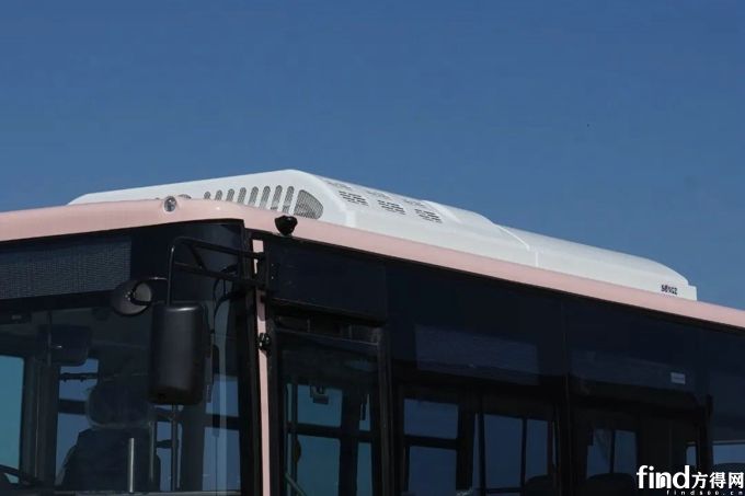 中国造纯电动公交车首次开进百慕大