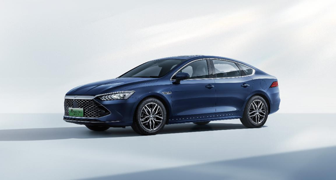 9.98万元—14.58万元，秦PLUS DM-i 2023冠军版上市 开启“油电同价”新时代！