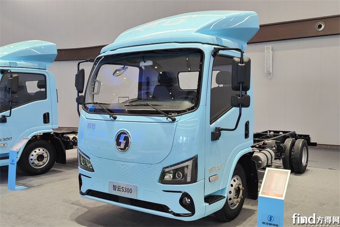 智云S300 纯电动4×2冷藏车