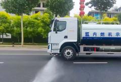 中国首台商用车燃氢发动机在河北沧州投用