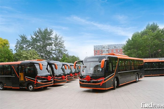 福田汽车向马达加斯加交付312辆城市交通客车