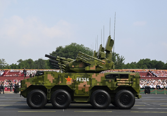 一汽解放：阅兵式彰显大国重器