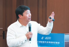 2025新能源商用车租赁产业发展论坛在十堰成功召开