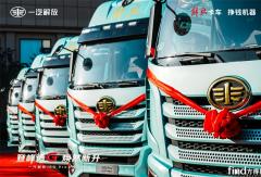 9月重卡大涨82%！重汽2.7万辆 解放暴涨200% 徐工劲增133% 全年百万辆预定