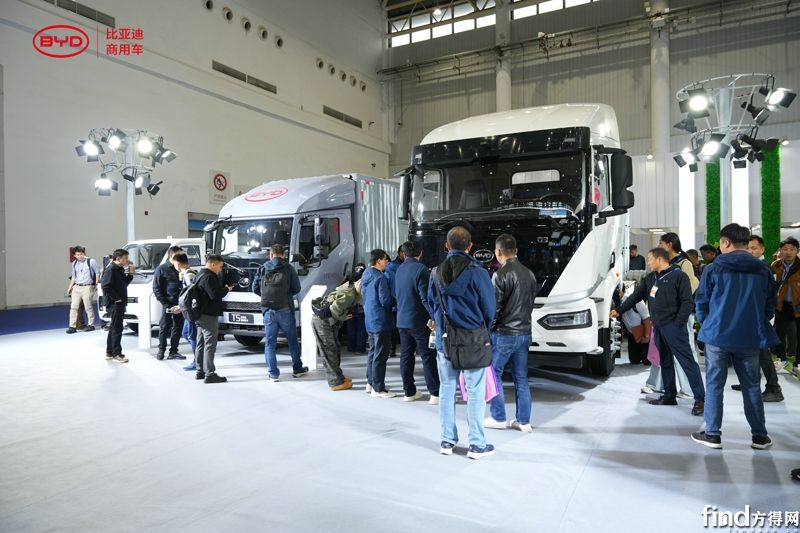 4、混动轻卡T5、纯电动牵引车Q3