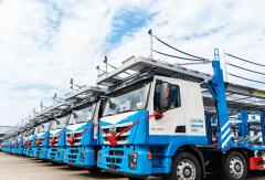 上汽红岩新一代中置轴轿运车批量交付，助力轿运行业高质量发展