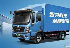 中国重汽HOWO新能源轻卡，助你“一路开挂”！