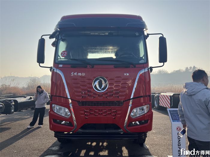 东风畅行 X3 燃油载货车