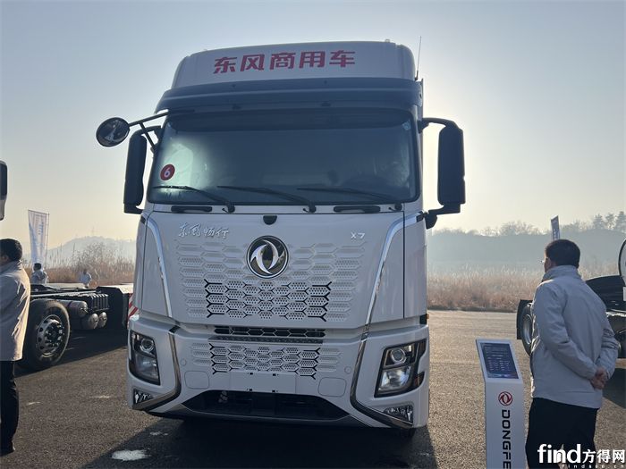 东风畅行 X7M 燃油载货车