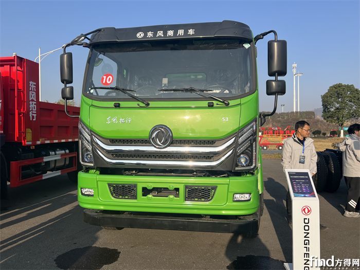 东风拓行 S3PLUS 燃油工程车 玉柴220