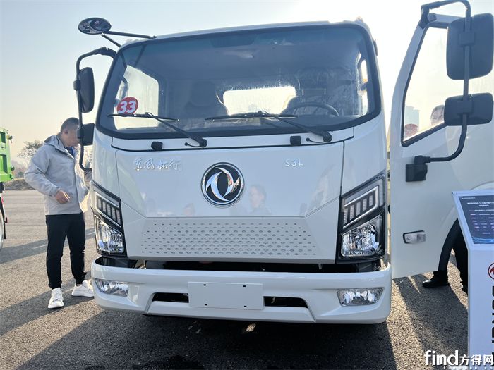 东风专用底盘 S3-12T 纯电专用车