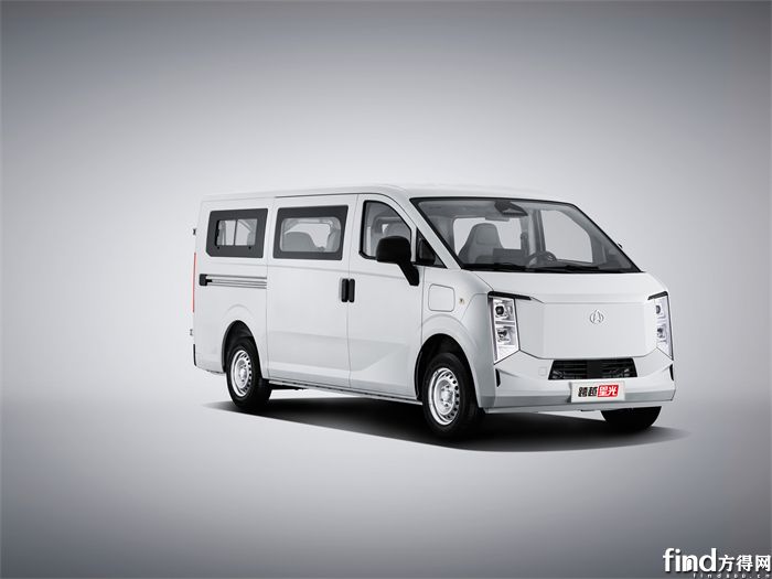 星光客车右前45