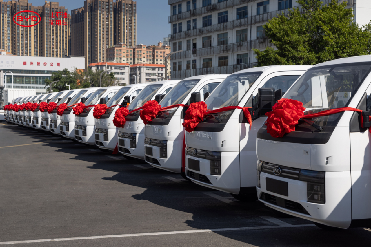 比亚迪轿卡T4火爆交付！订单持续攀升