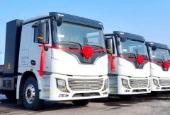 百台徐工新能源重卡交付钢铁物流客户