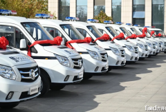 人民警察节 | 守护平安，硬核护航，福田图雅诺向人民警察致敬