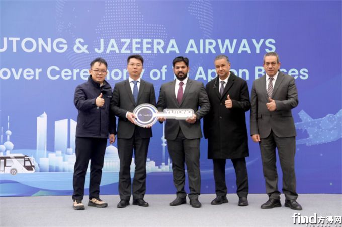 新年启新程！宇通高端机场摆渡车首次批量进入科威特市场