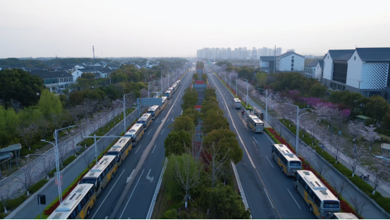 硬核新V系，暖心苏汽人：一场5600人次的“零差错”护航341