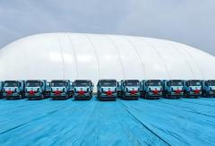 绿动新城！30台欧曼银河新能源自卸车 赋能城市工程作业绿色升级