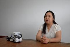 年省几百万！徐工400度纯电动标载版牵引车链通港厂