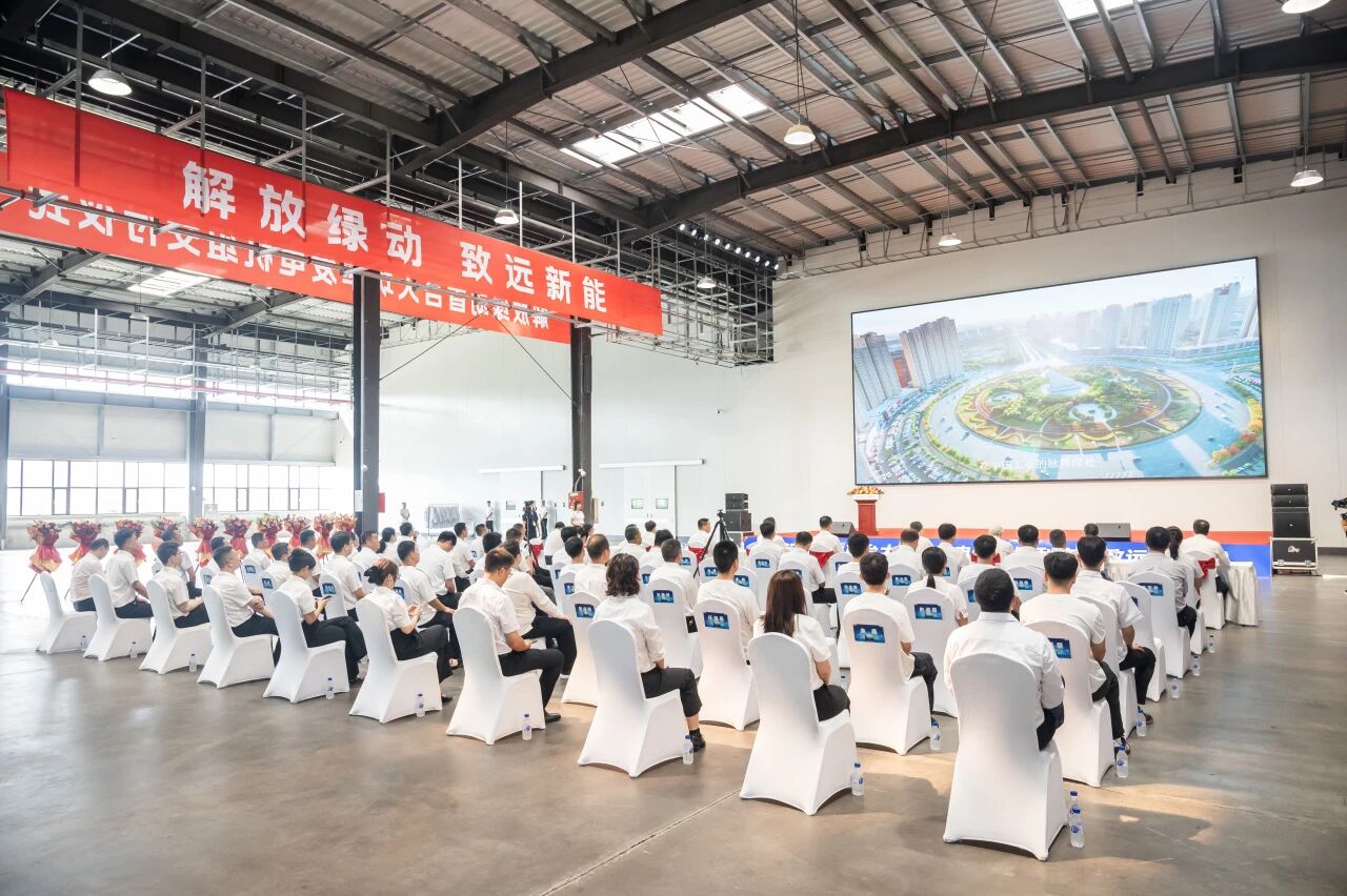 首台交付！解放绿动首台大功率发电机组落地长春