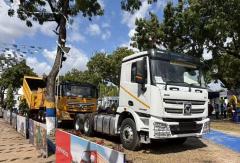 落子东非！徐工“XG双雄”登陆坦桑尼亚经贸盛会