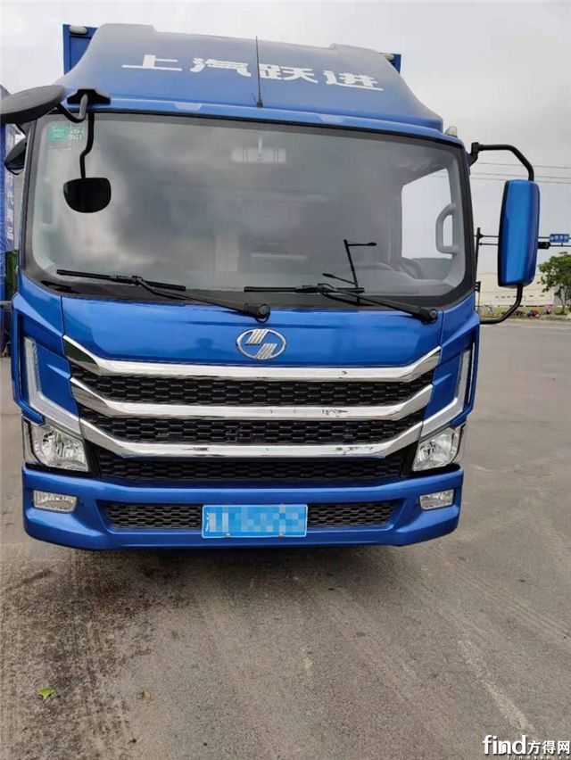 有颜值,更有内涵!接连看车三次,这位80后说出选跃进快运h500原因